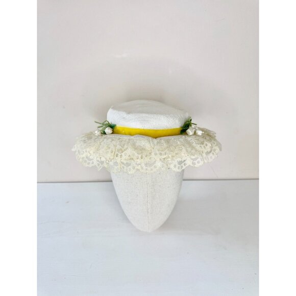 Vintage Ivory Straw Faux Floral Yellow Velvet Bow Lace Ruffle Trim Boater Hat - Picture 3 of 14